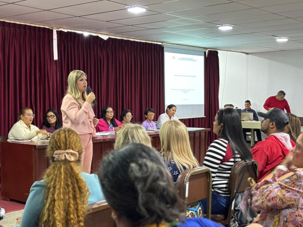 Primera dama del Zulia participa en consulta pública de la Ley Orgánica para la Igualdad de las Mujeres