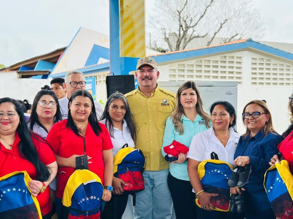 Fundación del Niño Zuliano recibe dotación para beneficiar a 2.598 escolares