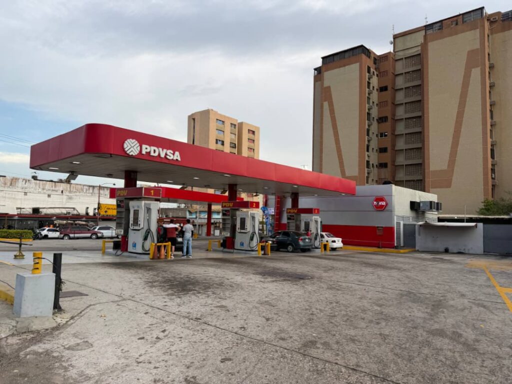 A 24 horas de activar plan especial, reportan total normalidaden estaciones de servicio de Maracaibo y San Francisco
